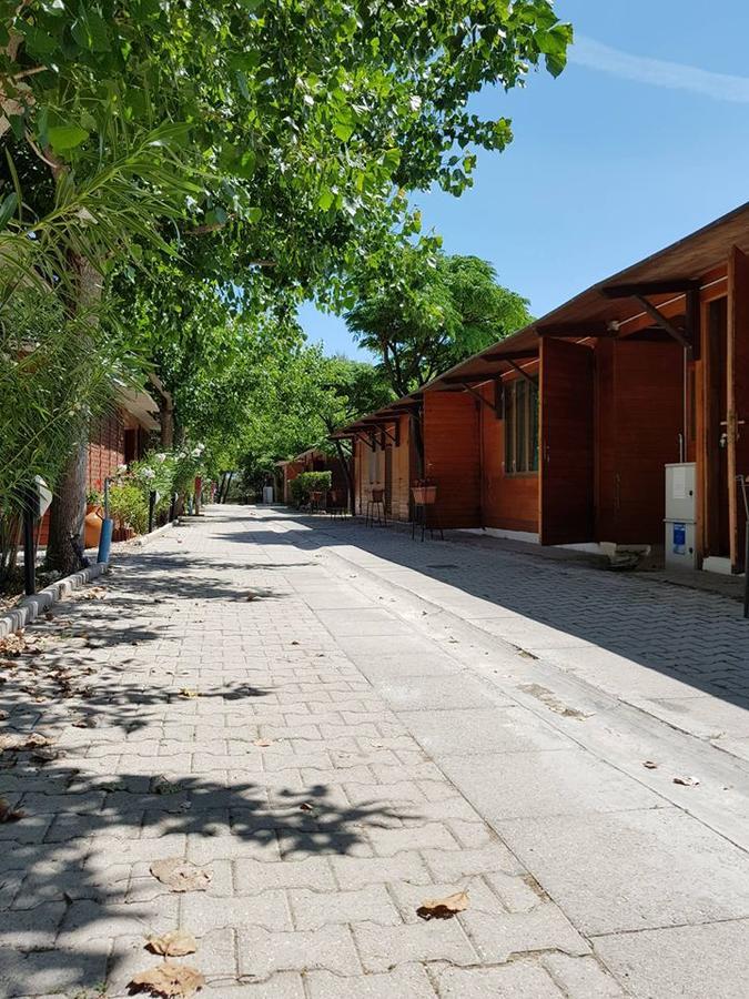 Camping Smeraldo Hotel Campomarino  Ngoại thất bức ảnh